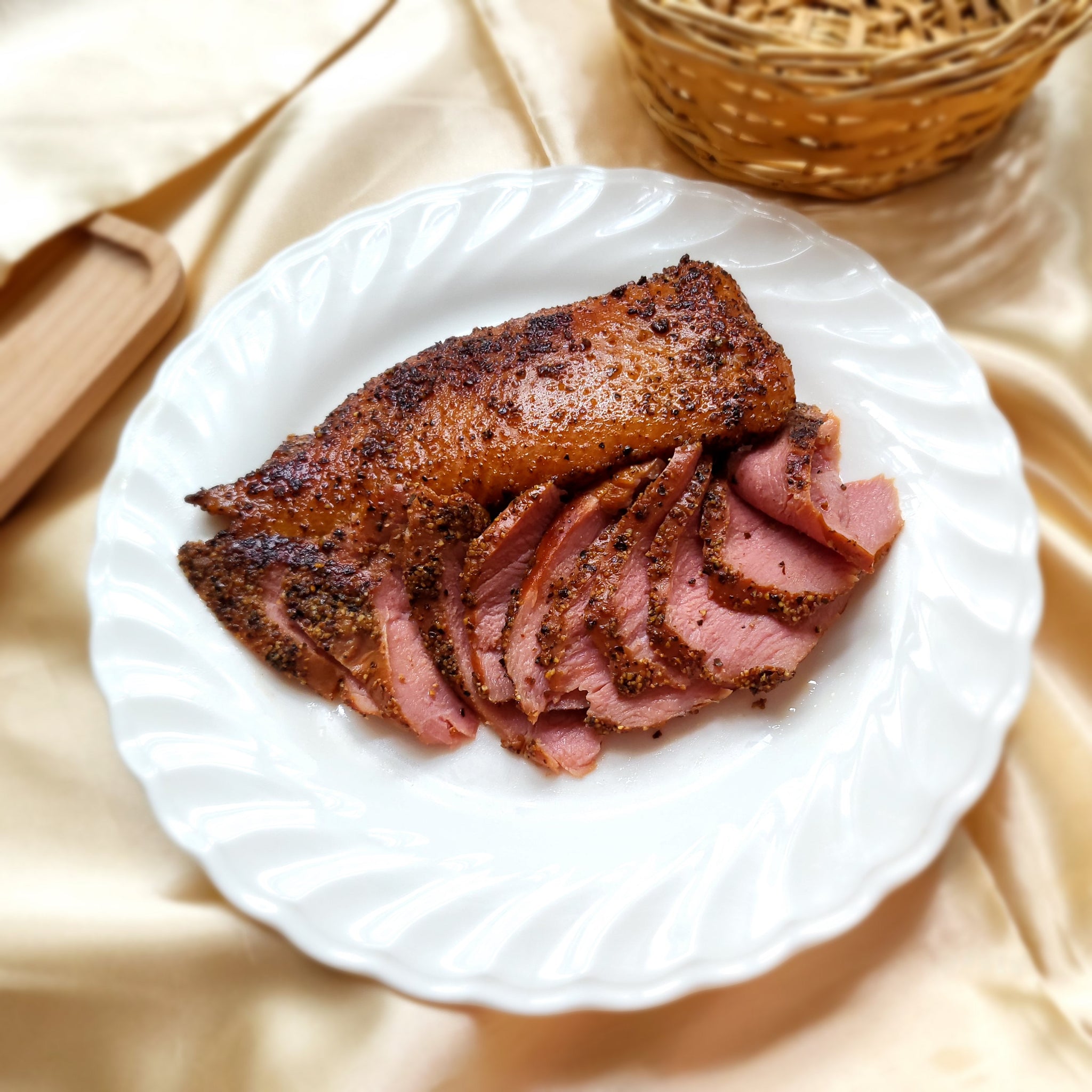Black Pepper Smoked Duck Breast 黑胡椒烟熏鸭胸肉| Fragrance Singapore